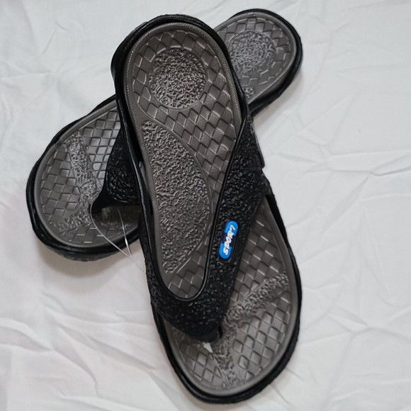 Flip-flops gray & black sandals - Picture 8 of 14